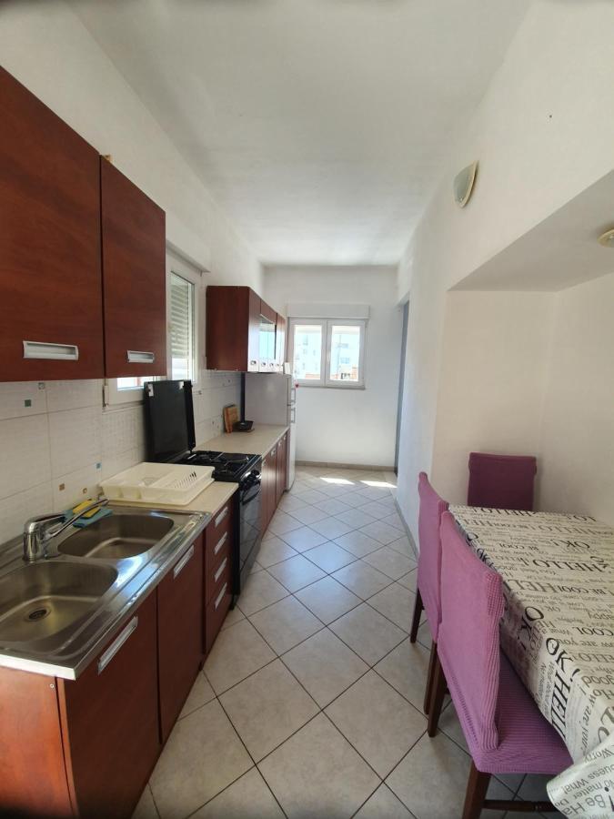 Apartman Dusanka Jovic Makarska Extérieur photo